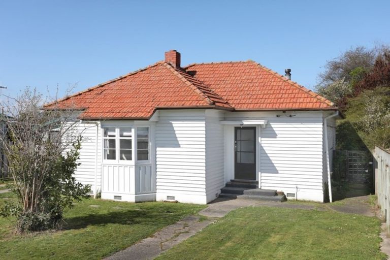 Photo of property in 5 Bell Street, Marton, 4710