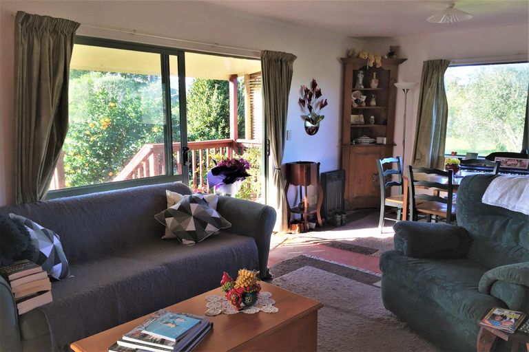Photo of property in 11 Ironbark Road, Waipapa, Kerikeri, 0295