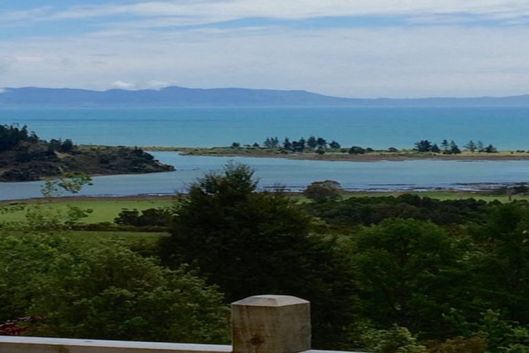 Photo of property in 100 Rocklands Road, Clifton, Takaka, 7183