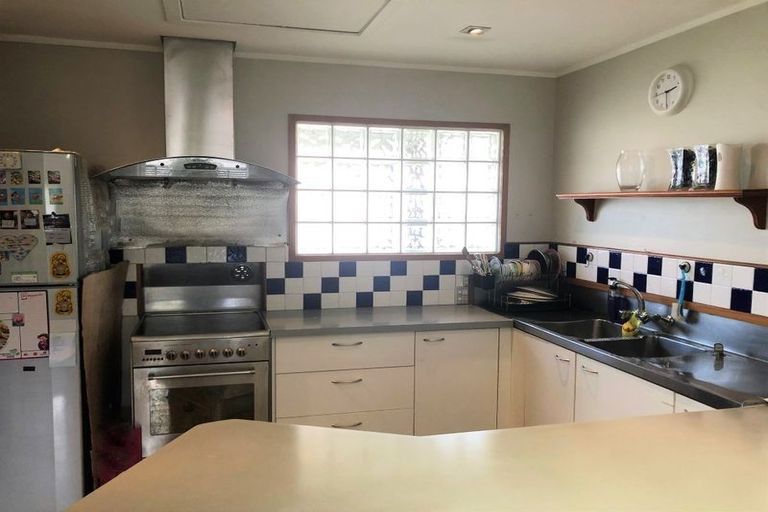 Photo of property in 47 Jaemont Avenue, Te Atatu South, Auckland, 0610