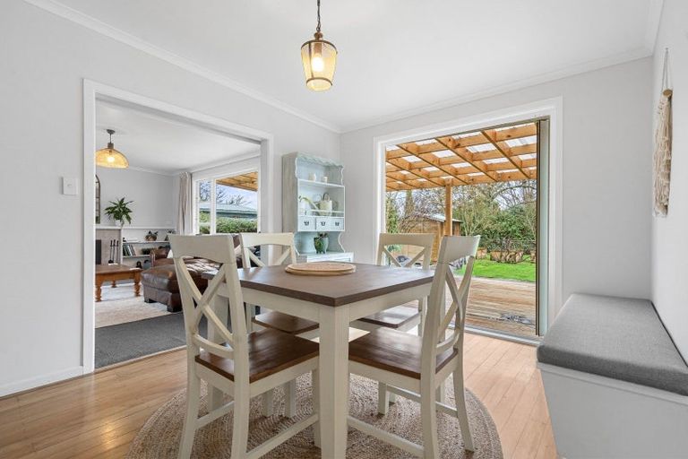 Photo of property in 12 East Street, Greytown, 5712