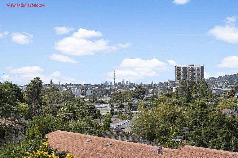 Photo of property in 3/16 Willerton Avenue, New Lynn, Auckland, 0600