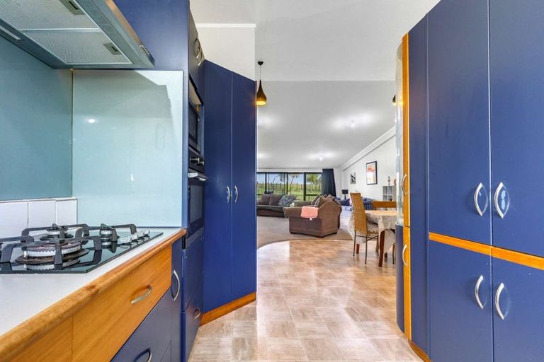 Photo of property in 6 Nikau Place, Edgecumbe, 3120