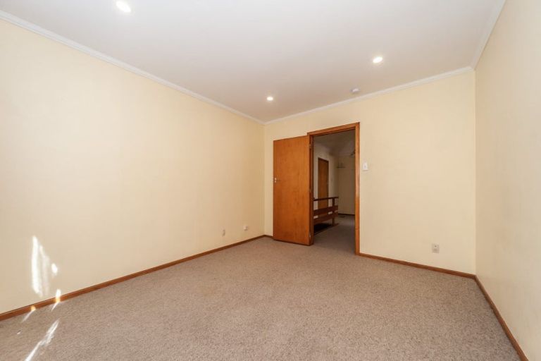 Photo of property in 7 Magnolia Grove, Maungaraki, Lower Hutt, 5010