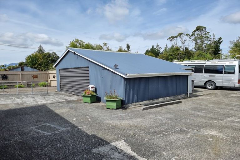 Photo of property in 63 Greenstone Road, Kumara, 7832