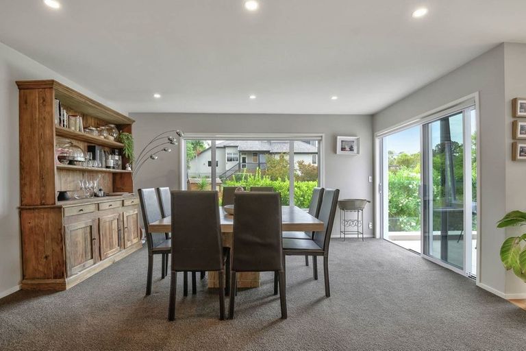 Photo of property in 33b Bleakhouse Road, Howick, Auckland, 2014