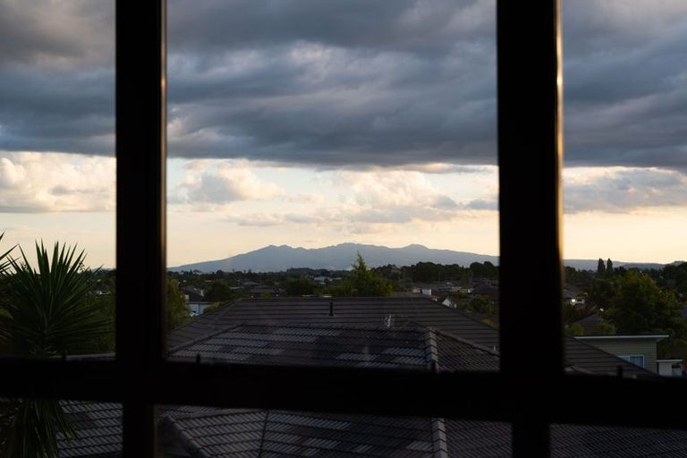 Photo of property in 8 Longbow Terrace, Flagstaff, Hamilton, 3210