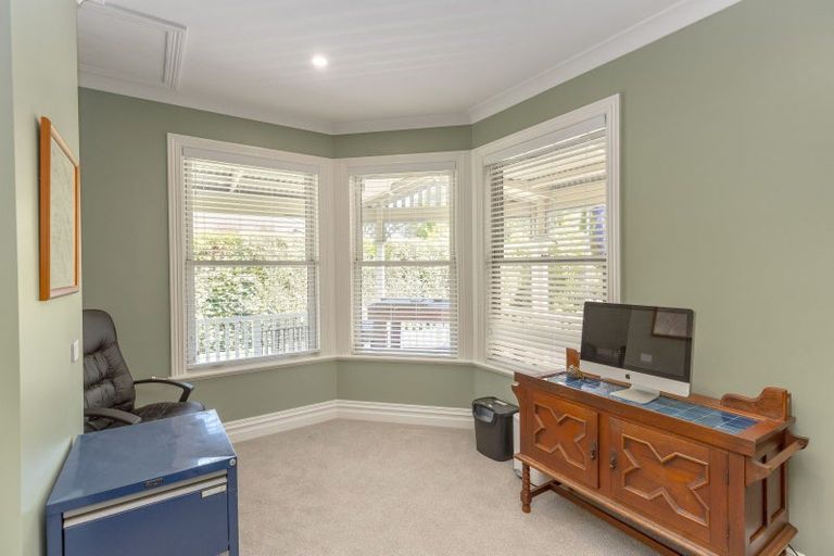 Photo of property in 104 Kuratawhiti Street, Greytown, 5794