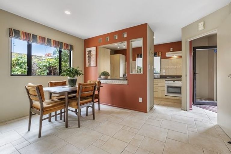 Photo of property in 9 Antrim Street, Sydenham, Christchurch, 8023