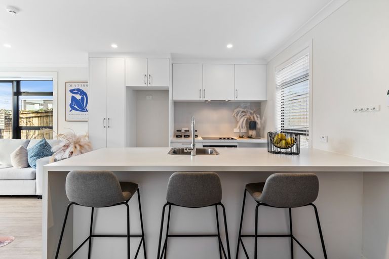 Photo of property in 7 Tuaone Court, Hauraki, Auckland, 0622