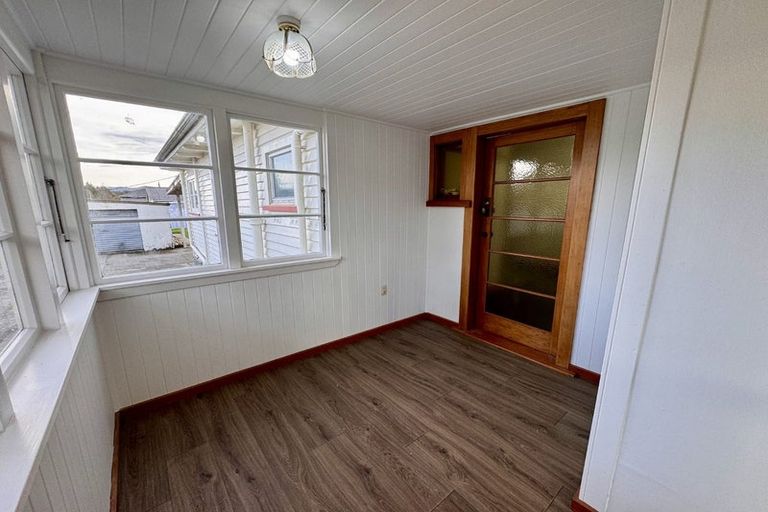 Photo of property in 4 Ohau Street, Dobson, Greymouth, 7805