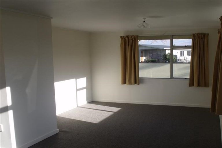 Photo of property in 9 Currie Street, Greenmeadows, Napier, 4112