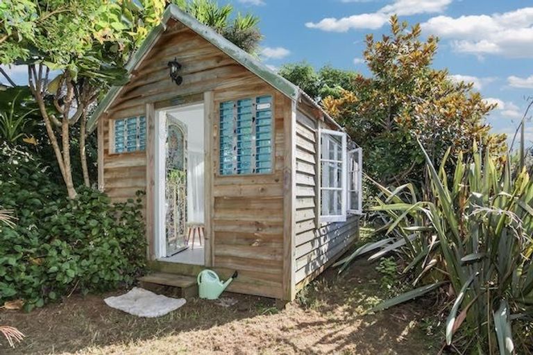 Photo of property in 265 Boiler Gully Road, Manukau Heads, Waiuku, 2684