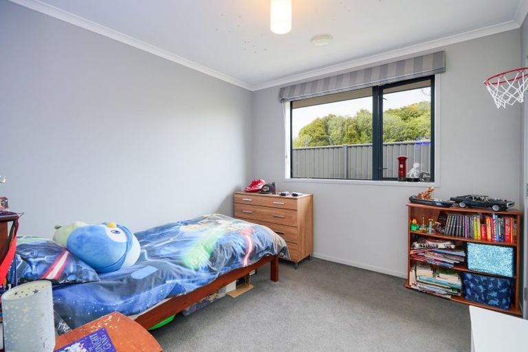 Photo of property in 23 Allan Street, Otatara, Invercargill, 9879