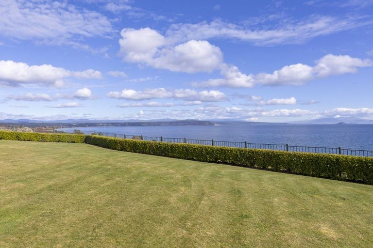 Photo of property in 43 Victory Drive, Wharewaka, Taupo, 3330