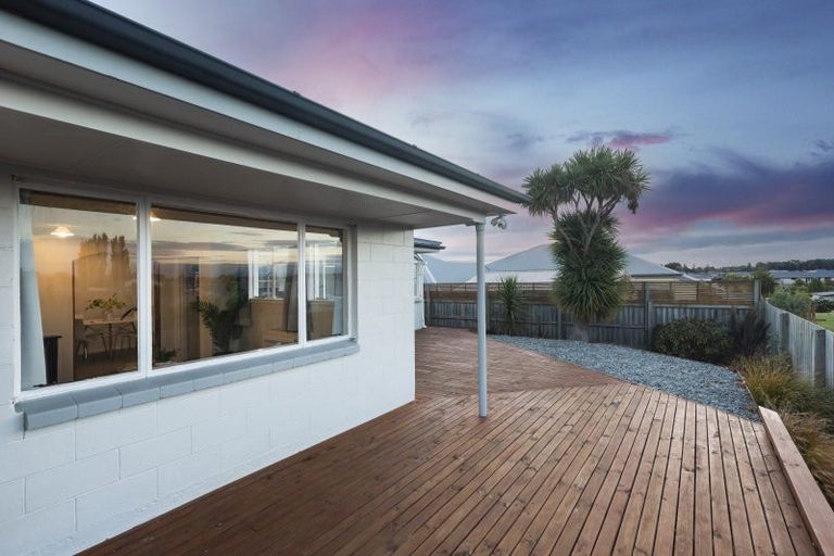 Photo of property in 8 Minorca Lane, Burwood, Christchurch, 8083