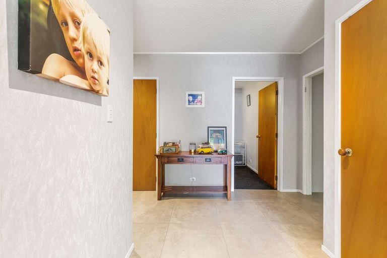 Photo of property in 54 The Circle, Manly, Whangaparaoa, 0930