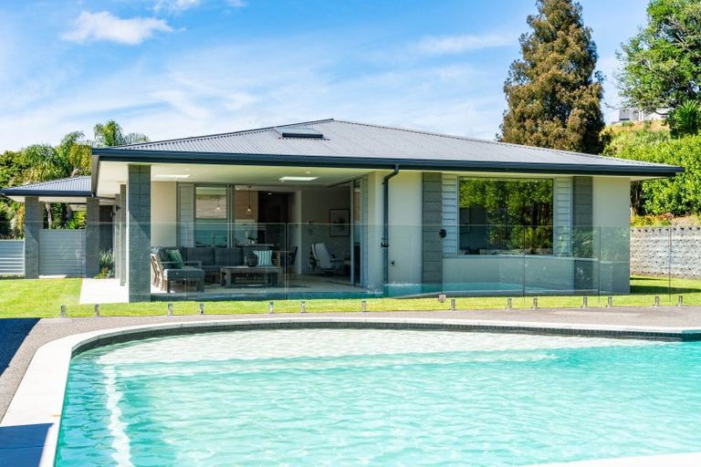 Photo of property in 9 Catherin Servant Close, Maunu, Whangarei, 0110