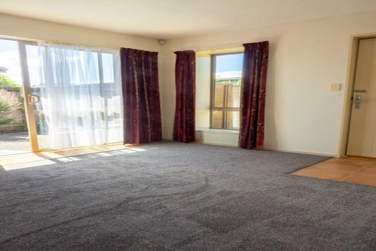 Photo of property in 11/25 Tilford Street, Woolston, Christchurch, 8062