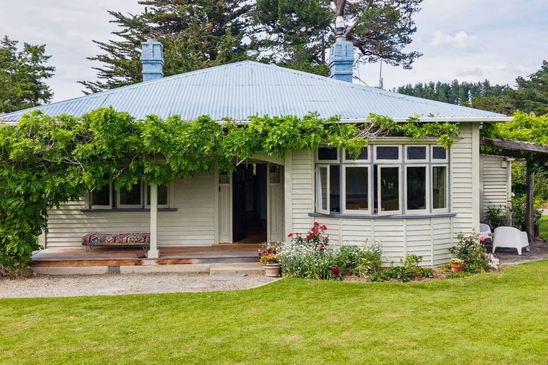 Photo of property in 285 Waihaorunga Road, Waihaorunga, Waimate, 7977