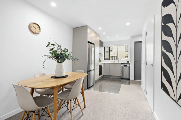 Photo of property in 2/170 Fraser Avenue, Johnsonville, Wellington, 6037