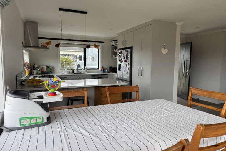 Photo of property in 12e Pukepapa Road, Marton, 4710