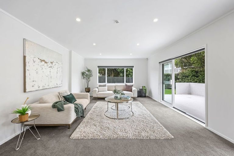 Photo of property in 16 Andrea Place, Sunnyhills, Auckland, 2010