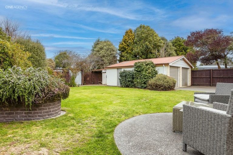 Photo of property in 83 Dunbarton Street, Redwood, Christchurch, 8051