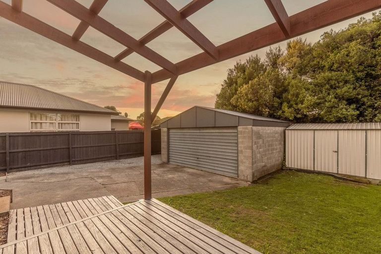 Photo of property in 57 Dunarnan Street, Avonside, Christchurch, 8061