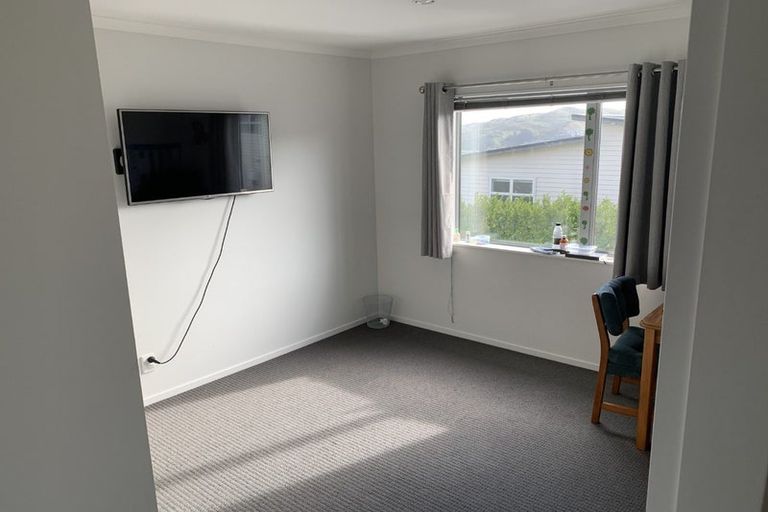 Photo of property in 188 Mark Avenue, Grenada Village, Wellington, 6037