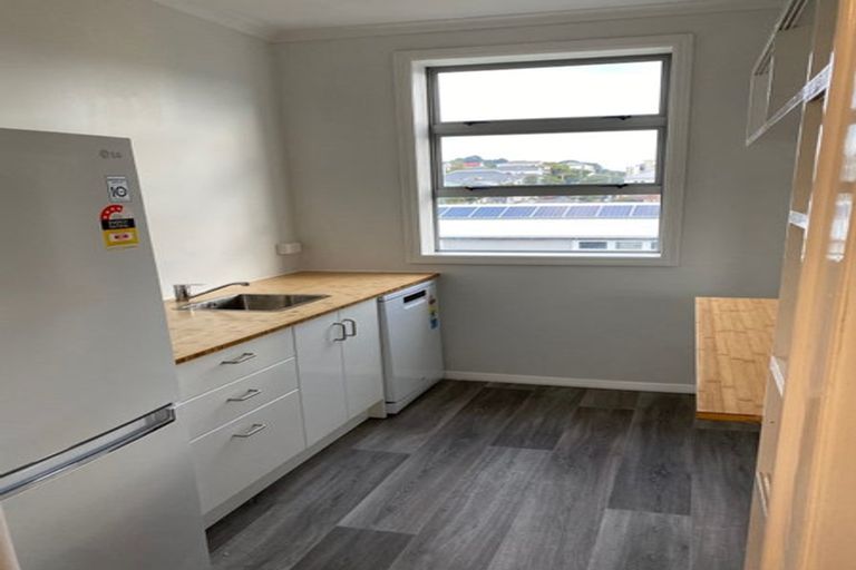 Photo of property in 30 Brougham Street, Mount Victoria, Wellington, 6011