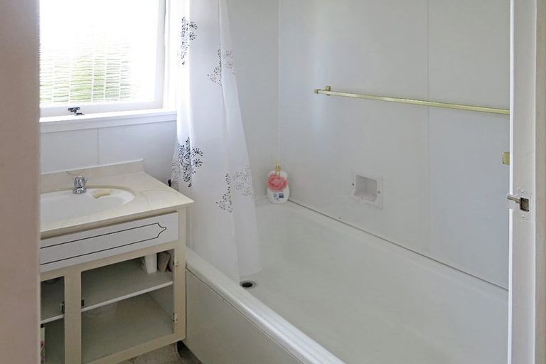 Photo of property in 2/33 Tennyson Avenue, Takapuna, Auckland, 0622