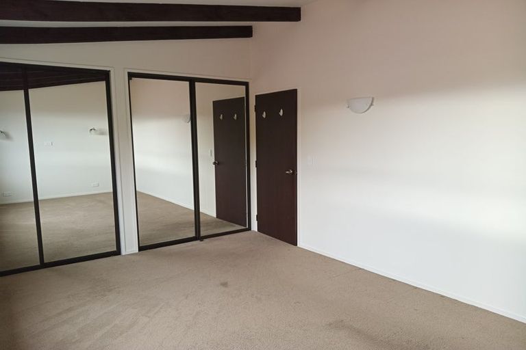 Photo of property in 2/14 Clementine Lane, Mount Pleasant, Christchurch, 8081