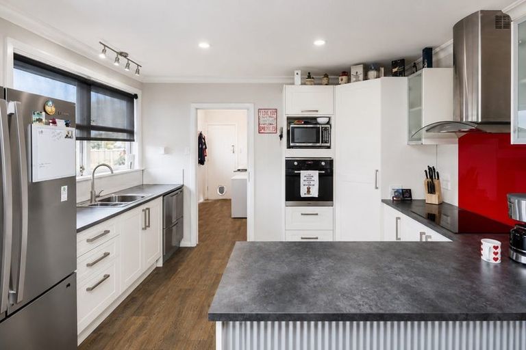 Photo of property in 35 Stout Street, Shannon, 4821