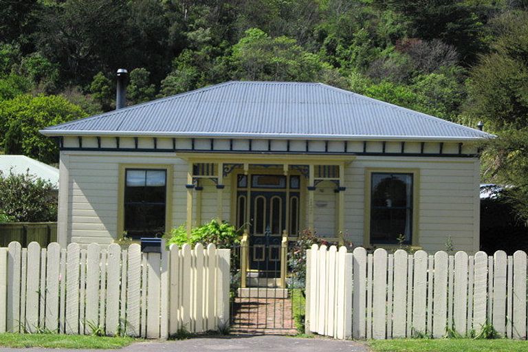 Photo of property in 107 Milton Street, The Wood, Nelson, 7010