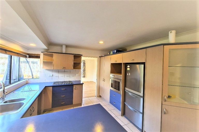 Photo of property in 87 Bluebird Crescent, Unsworth Heights, Auckland, 0632