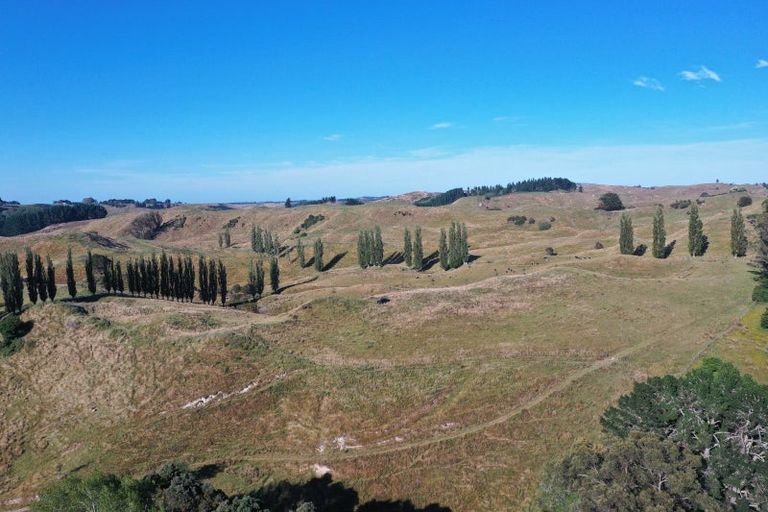 Photo of property in 3551 State Highway 1, Hunterville, 4784