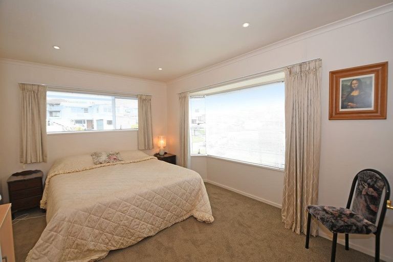 Photo of property in 5 Ngatira Place, Snells Beach, 0920