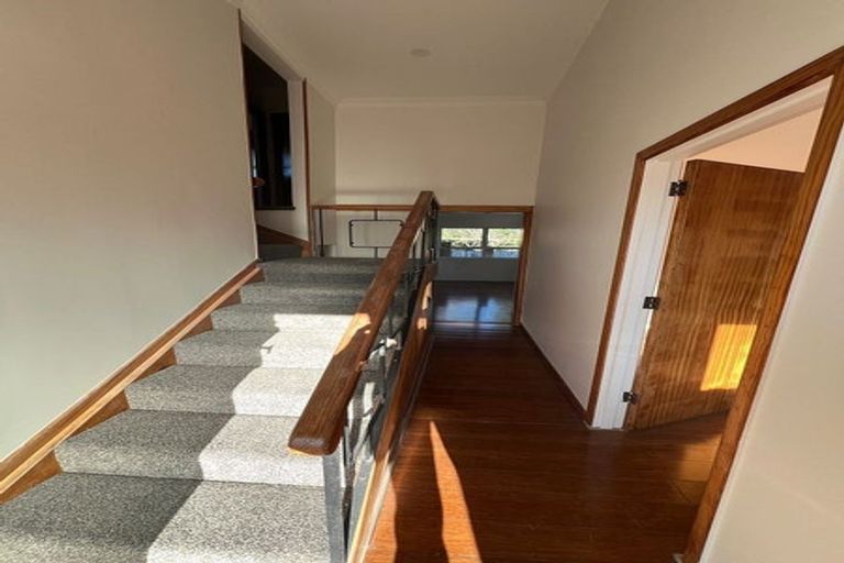 Photo of property in 35 Sunnyside Crescent, Papatoetoe, Auckland, 2025