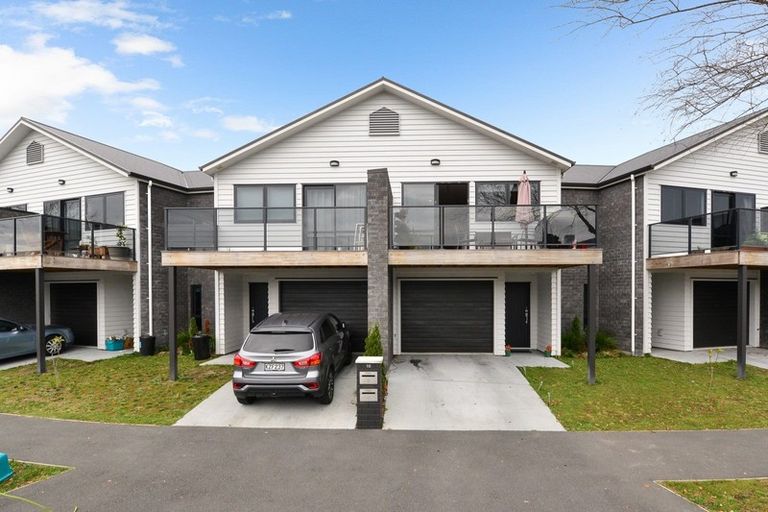 Photo of property in 3/16 Jones Crescent, Melville, Hamilton, 3206