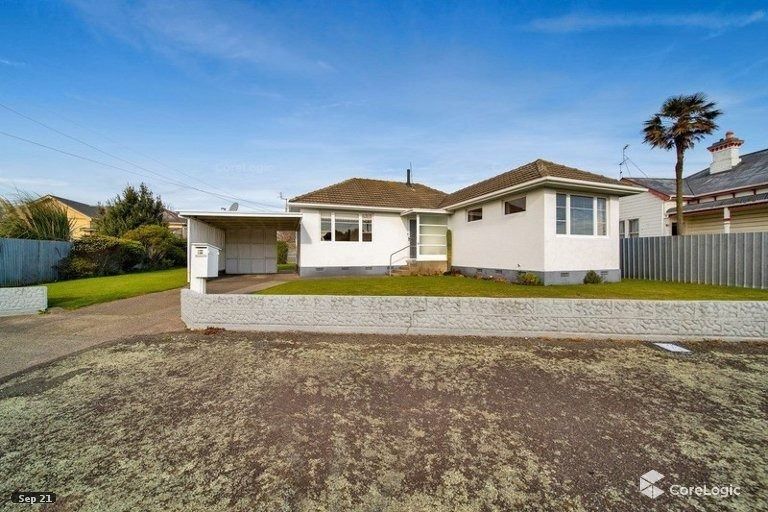 Photo of property in 54 Camberwell Road, Hawera, 4610