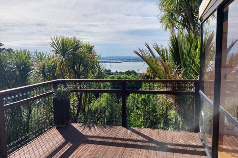 Photo of property in 30 Goodall Street, Hillsborough, Auckland, 1042