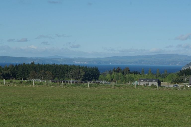 Photo of property in 167 Hitiri Road, Kinloch, Taupo, 3377