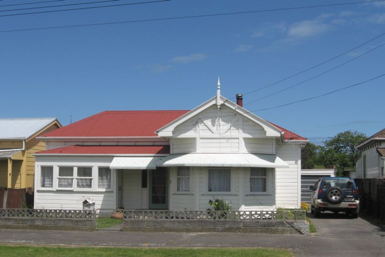 Photo of property in 69 Niblett Street, Whanganui, 4500