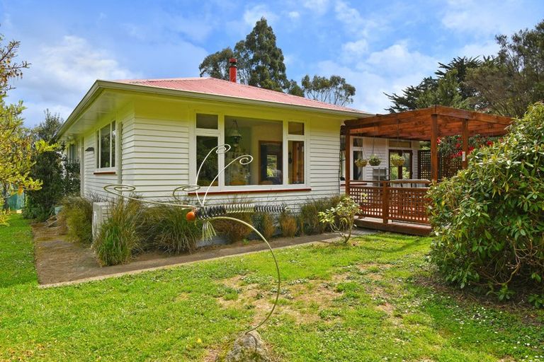 Photo of property in 235 Marchant Road, Kaitoke, Upper Hutt, 5018