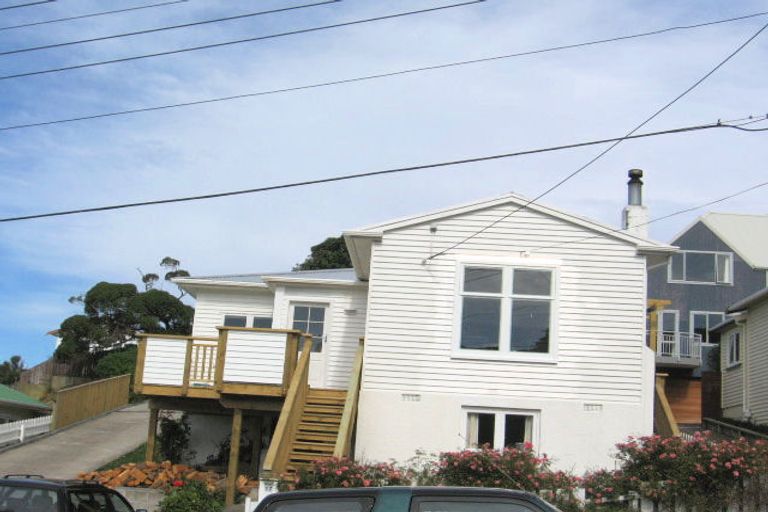 Photo of property in 17 Manuka Street, Miramar, Wellington, 6022