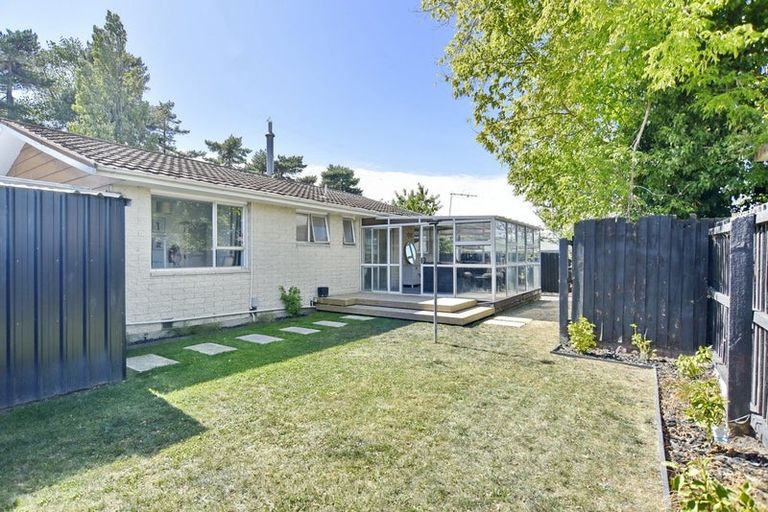 Photo of property in 2/9 Bonar Place, Woolston, Christchurch, 8062