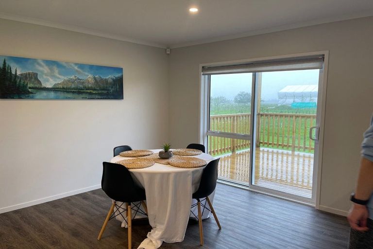 Photo of property in 275 Tararua Road, Levin, 5571