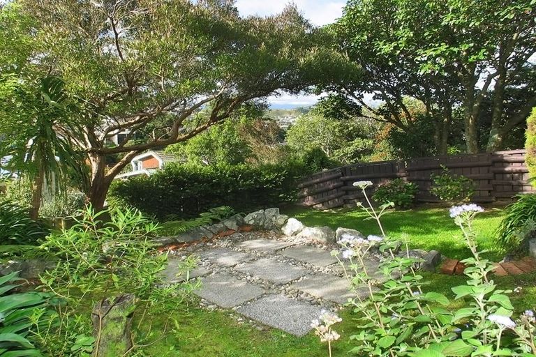 Photo of property in 22 Old Coach Road, Johnsonville, Wellington, 6037