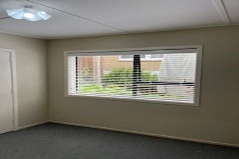 Photo of property in 12 Vale Street, Otumoetai, Tauranga, 3110